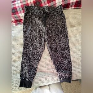 Old Navy Gray and Black Animal Print Pants